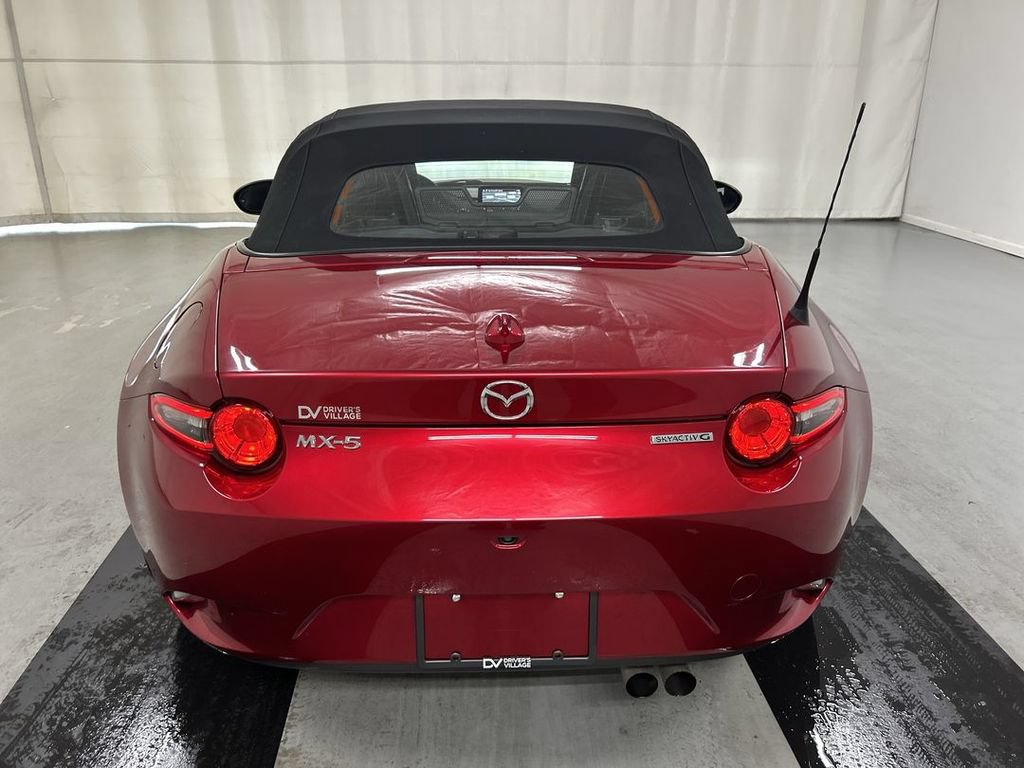Used 2021 MAZDA MX-5 Miata Grand Touring RWD image 20