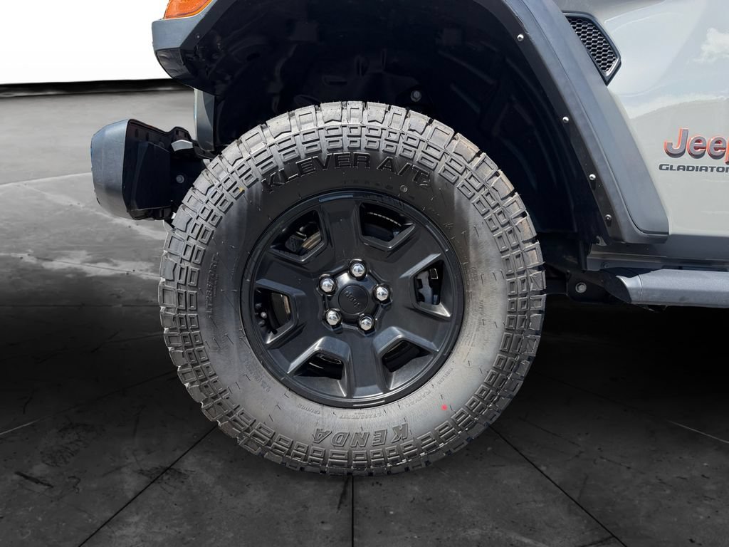 Used 2023 Jeep Gladiator Mojave w/ Cold Weather Group AWD/4WD image 14