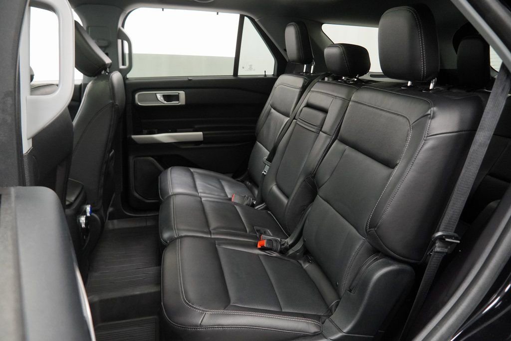 Used 2022 Ford Explorer Limited w/ Hybrid Equipment Group 310A image 19