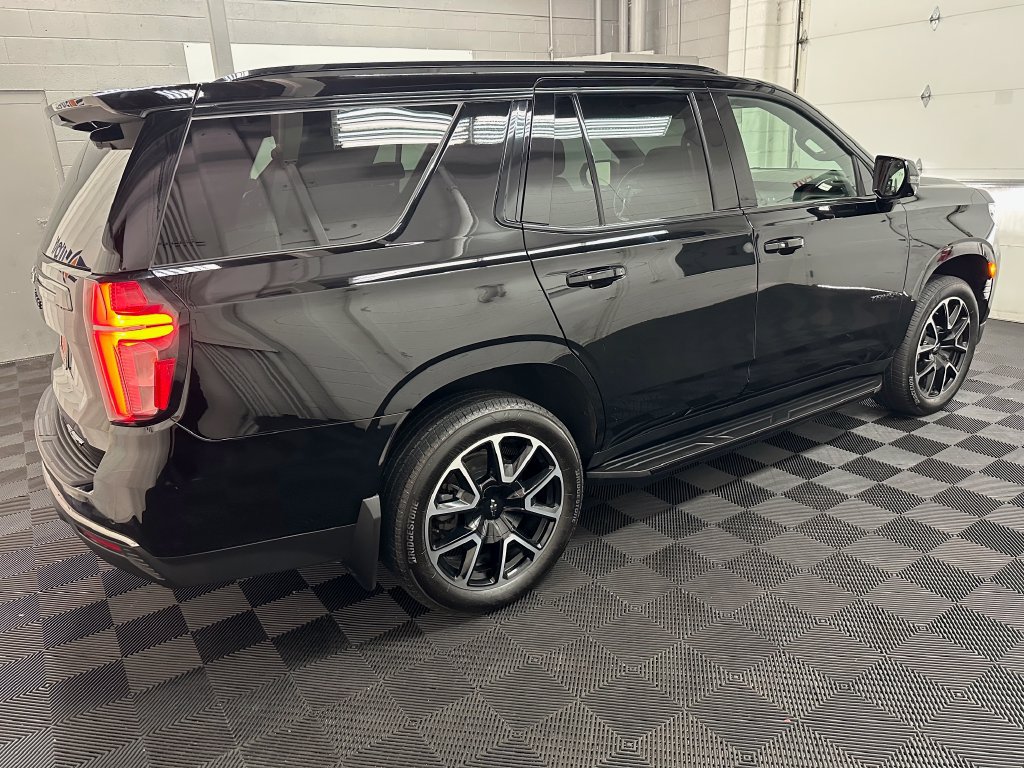 Used 2022 Chevrolet Tahoe RST w/ Luxury Package AWD/4WD image 10