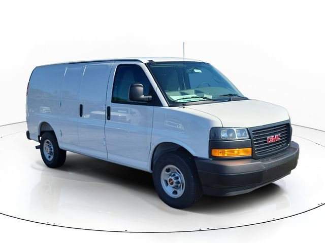 New 2026 GMC Savana 2500 w/ Driver Convenience Package RWD image 2
