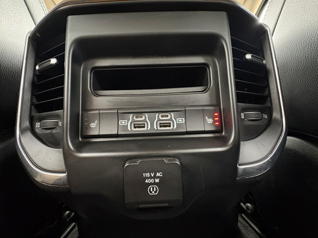 Used 2021 RAM 1500 Laramie AWD/4WD image 4