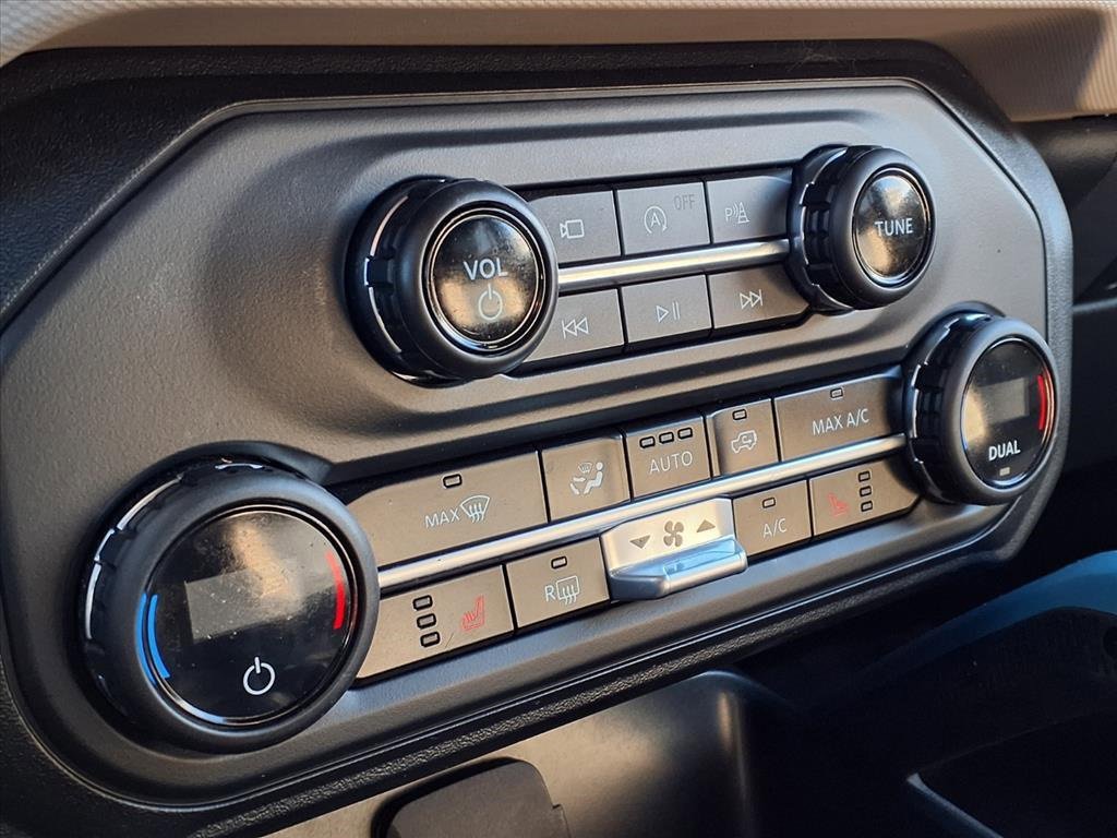 Used 2023 Ford Bronco Wildtrak image 22