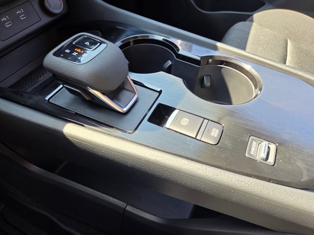 New 2026 Nissan Rogue SV FWD image 17