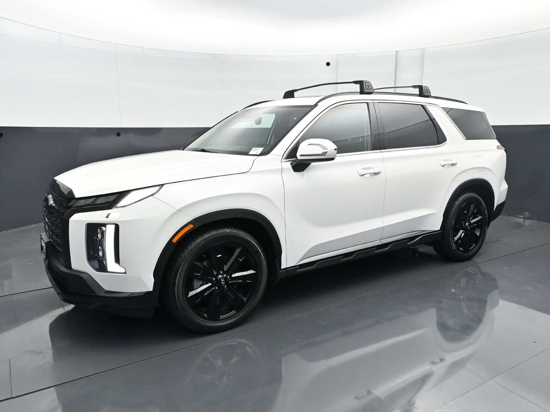 Used 2024 Hyundai Palisade XRT AWD/4WD image 2
