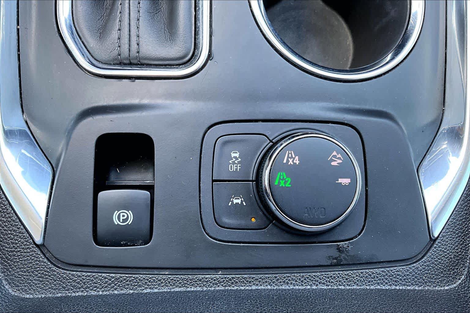 Used 2019 Chevrolet Traverse High Country AWD/4WD image 29