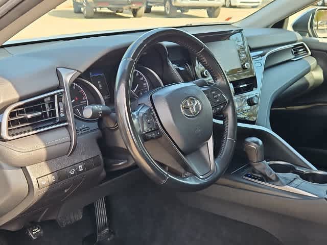 Used 2024 Toyota Camry SE FWD image 10