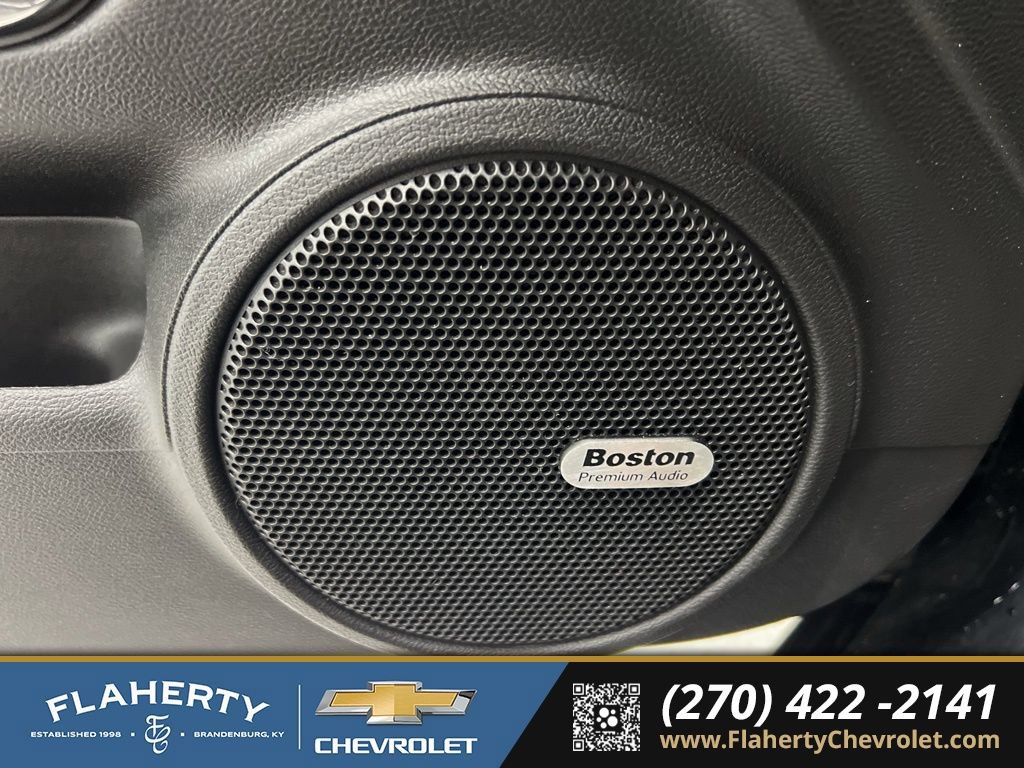 Used 2013 Chevrolet Camaro LT w/ RS Package image 19