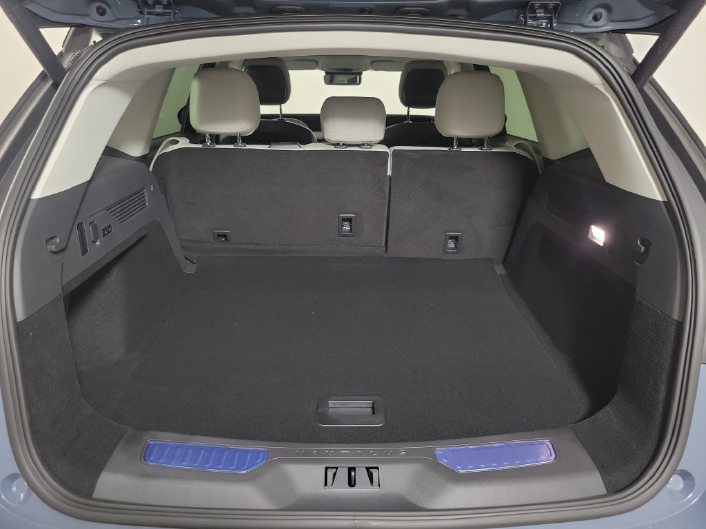 New 2026 Lincoln Nautilus Reserve AWD/4WD image 6