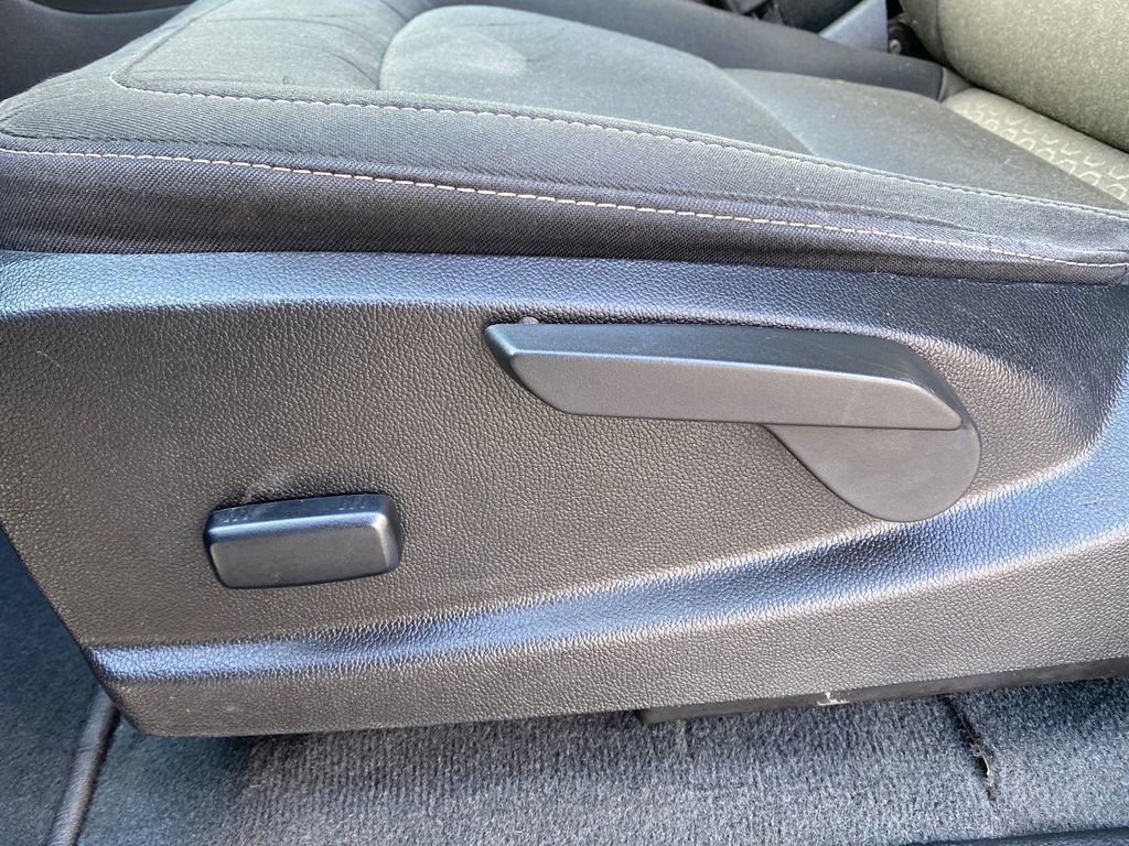 Used 2022 GMC Canyon Elevation w/ Trailering Package image 20