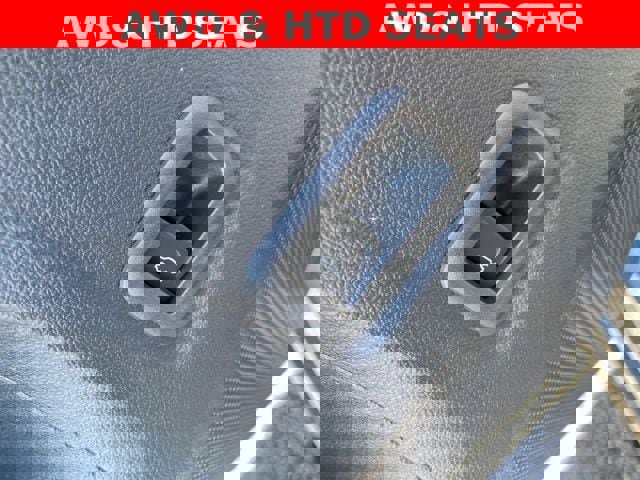 New 2025 Volkswagen Tiguan SE image 25