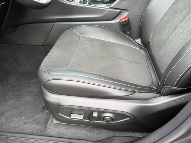 New 2026 Jeep Grand Cherokee Altitude AWD/4WD image 13