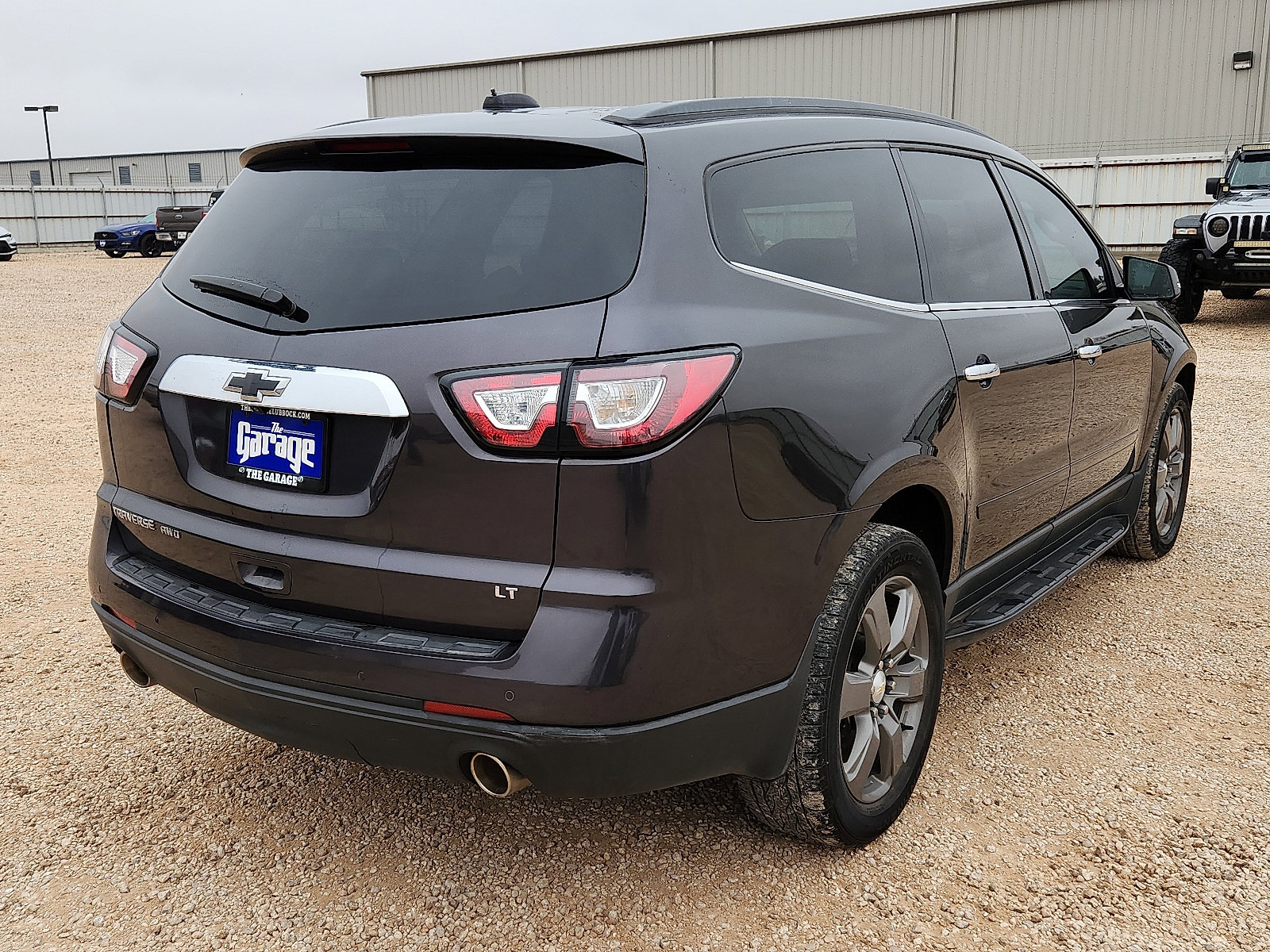 Used 2017 Chevrolet Traverse LT image 4