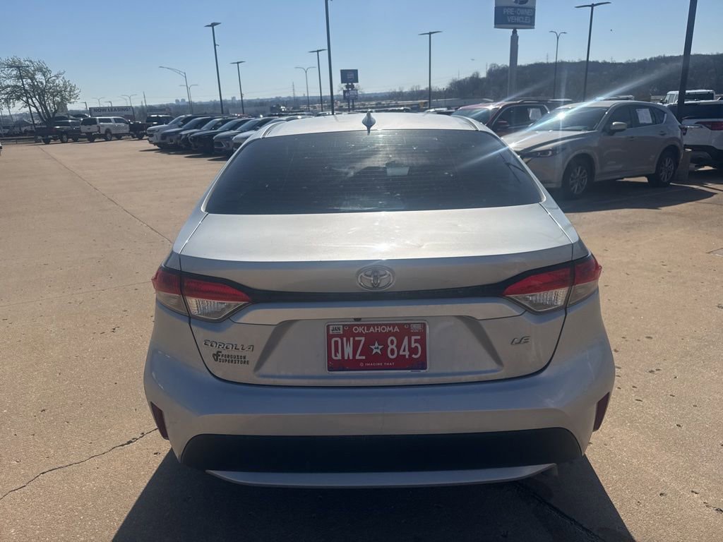 Used 2020 Toyota Corolla LE image 4