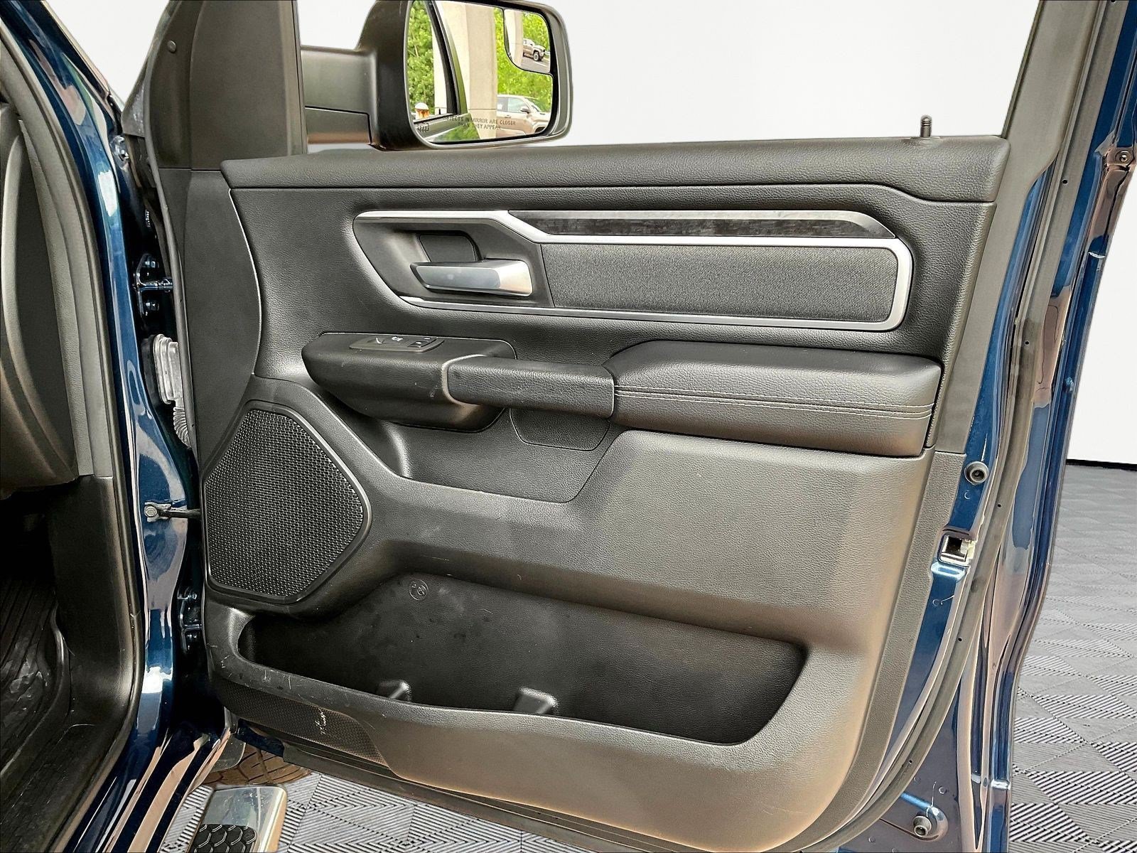 Used 2022 RAM 1500 Big Horn AWD/4WD image 29