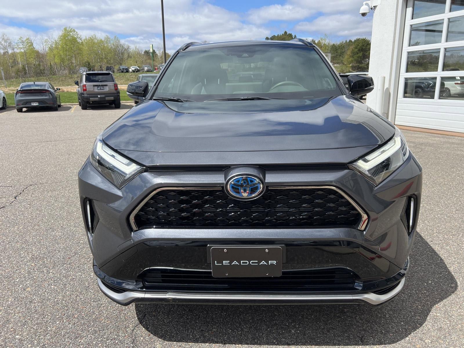 Used 2024 Toyota RAV4 XSE w/ Weather Package AWD/4WD image 8