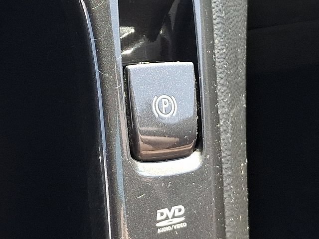Used 2012 Chevrolet Volt Premium w/ Premium Trim Package FWD image 18