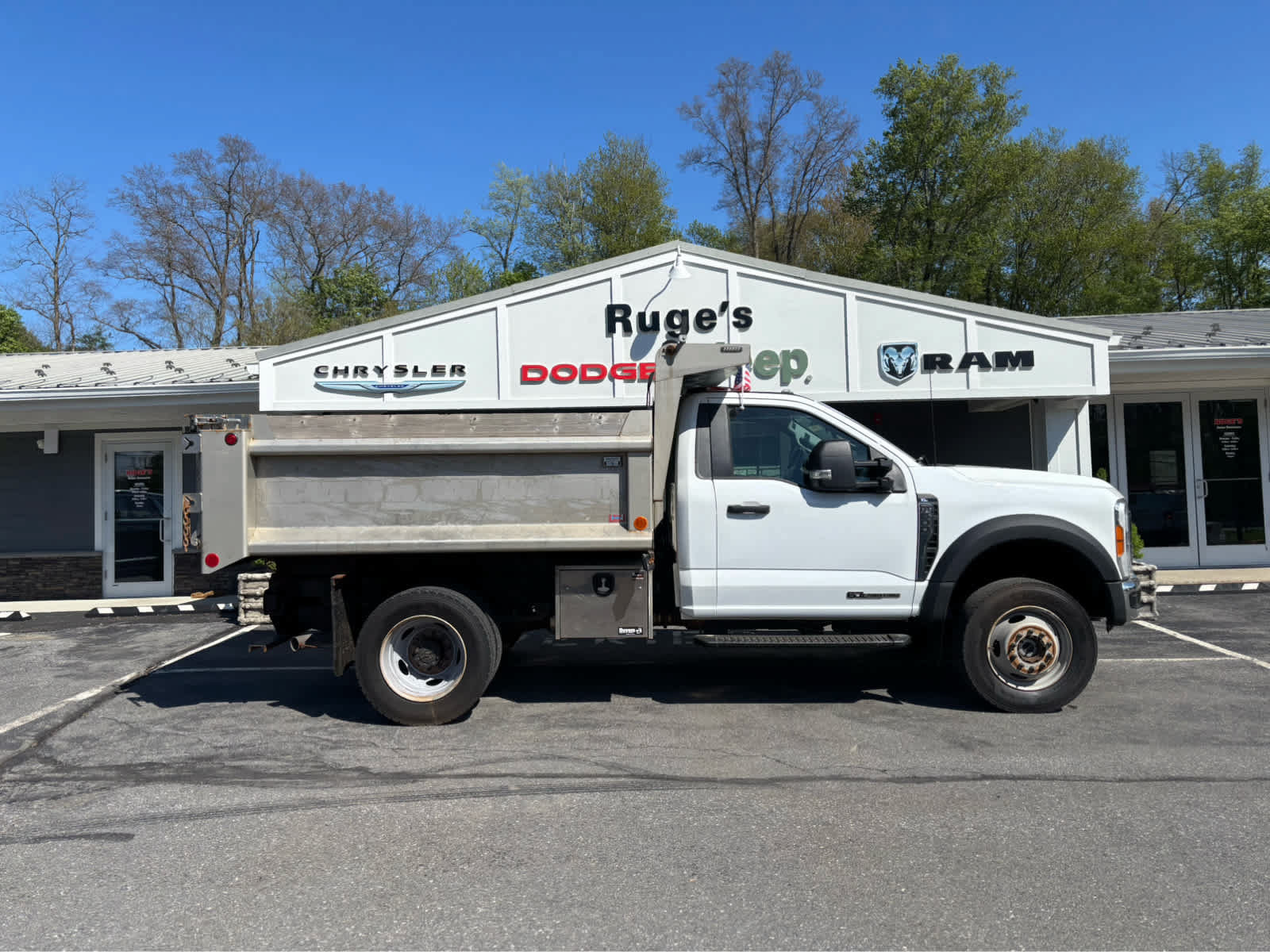 Used 2023 Ford F600 4x4 Regular Cab Super Duty w/ Snow Plow Prep Package image 8