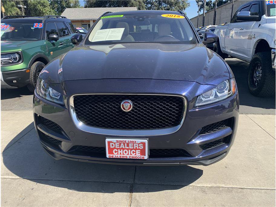 Used 2018 Jaguar F-PACE Prestige AWD/4WD image 2