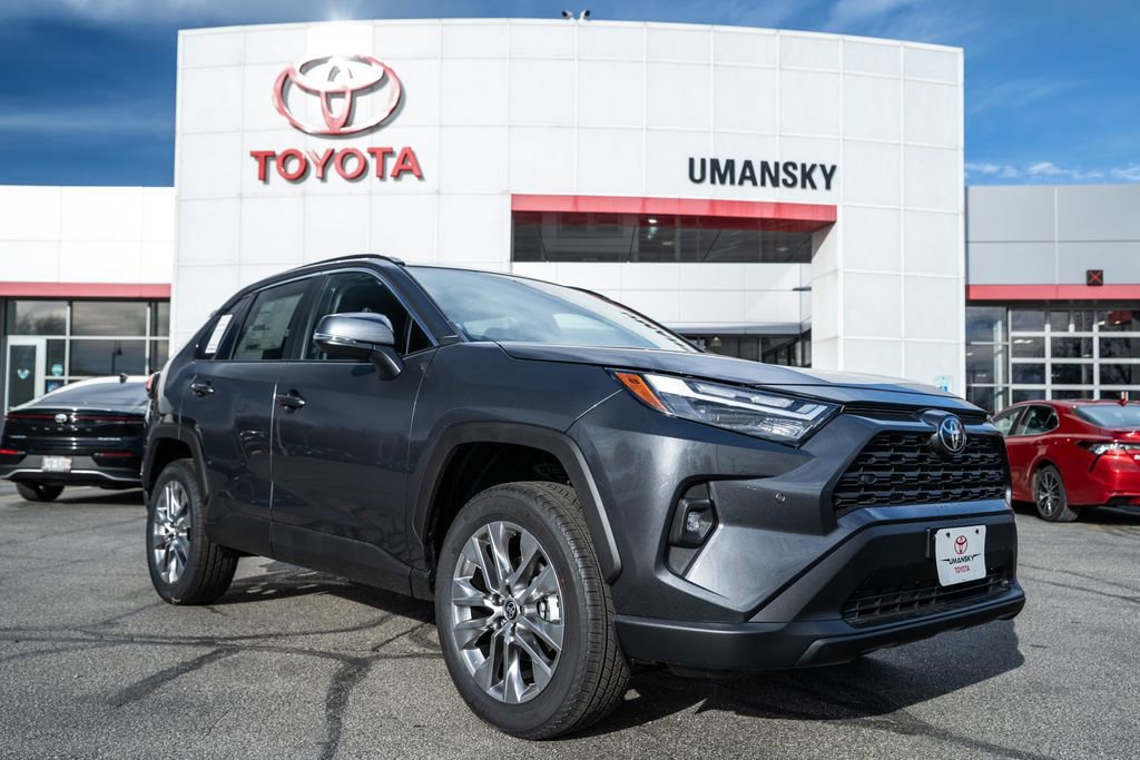 New 2025 Toyota RAV4 XLE Premium w/ Weather Package