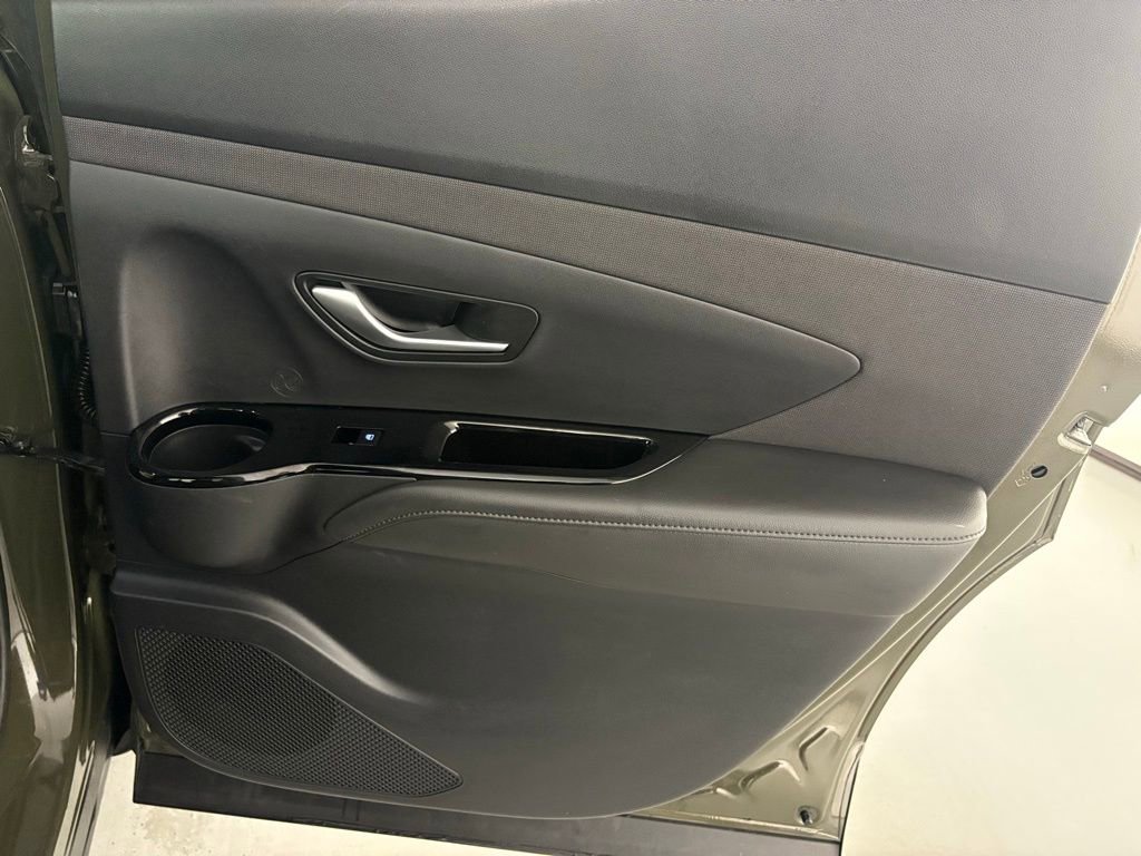 Used 2025 Hyundai Santa Cruz Limited image 42