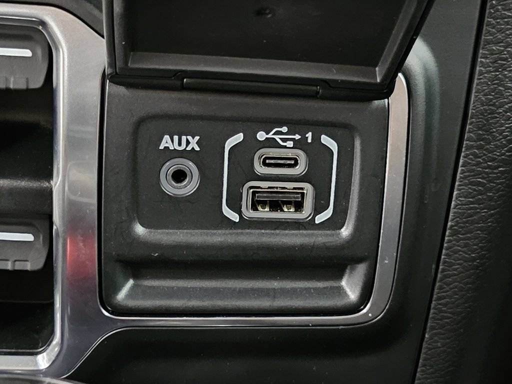 Used 2020 Jeep Wrangler Unlimited Rubicon w/ Quick Order Package 28Y Recon AWD/4WD image 22