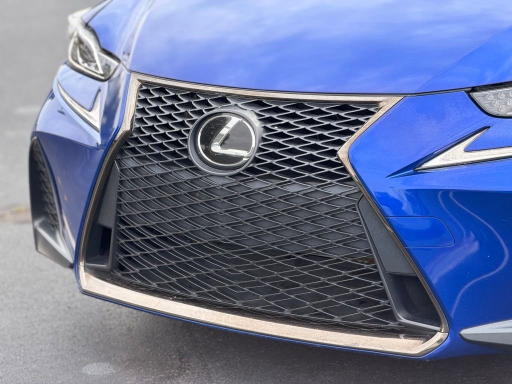 Used 2020 Lexus IS 300 F Sport w/ Blackline Edition RWD image 10