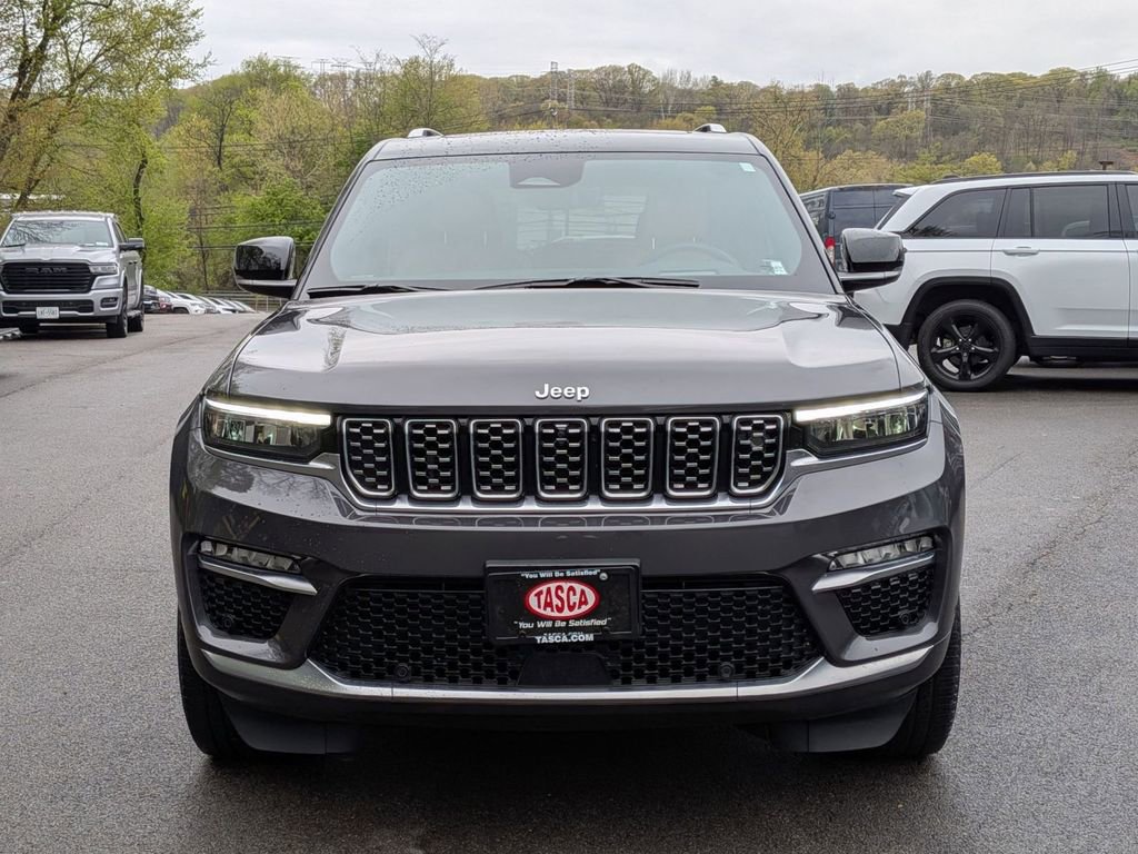 Certified 2023 Jeep Grand Cherokee Summit w/ Adv Protech Group IV AWD/4WD image 11