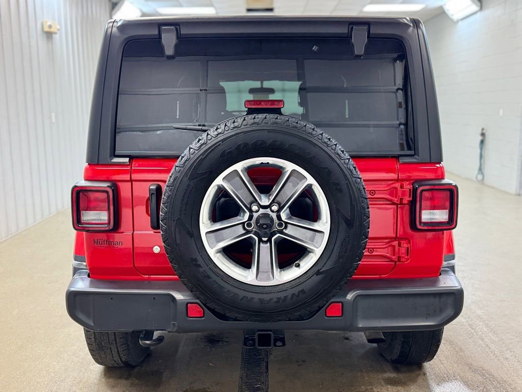 Used 2019 Jeep Wrangler Unlimited Sahara image 5