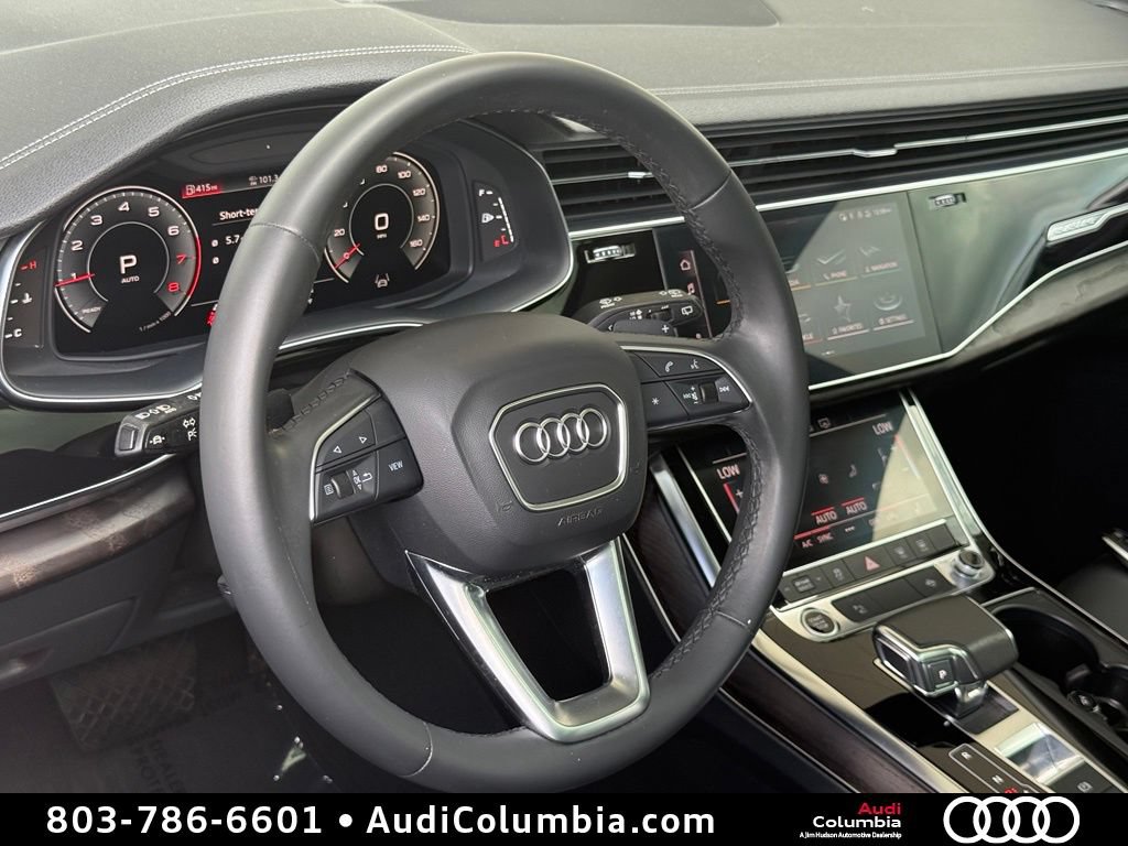 Used 2023 Audi Q7 3.0T Premium w/ Convenience Package AWD/4WD image 18