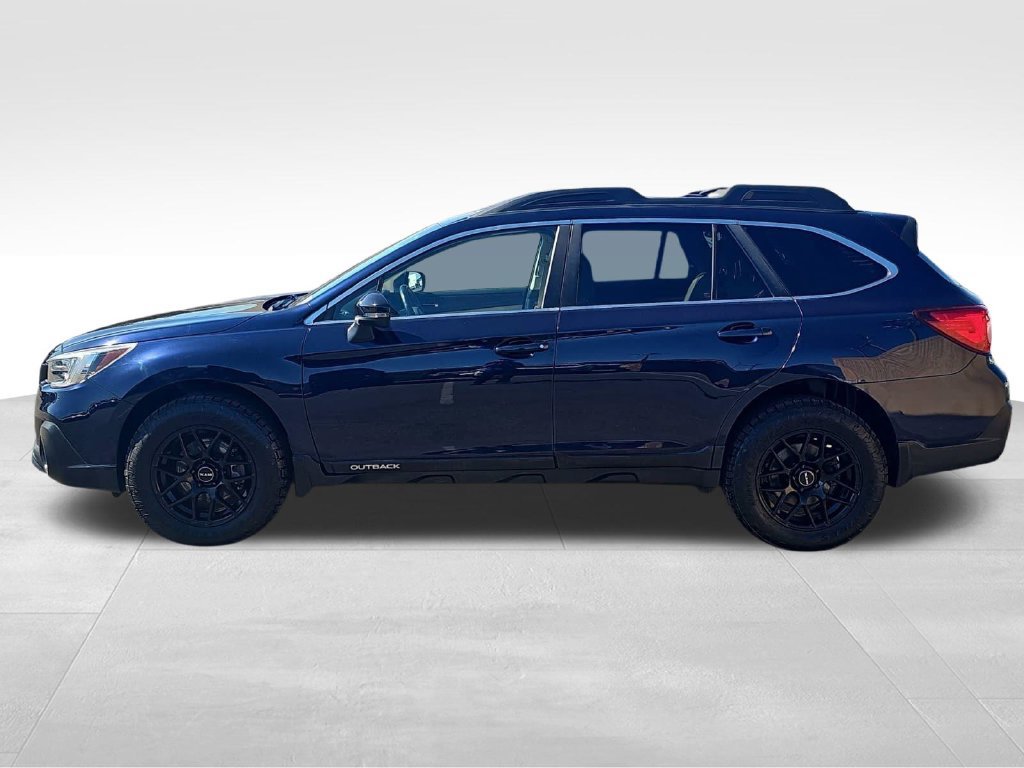 Used 2018 Subaru Outback 3.6R Limited AWD/4WD image 6