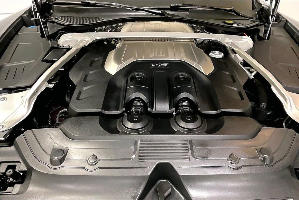 Used 2024 Bentley Continental GT image 15