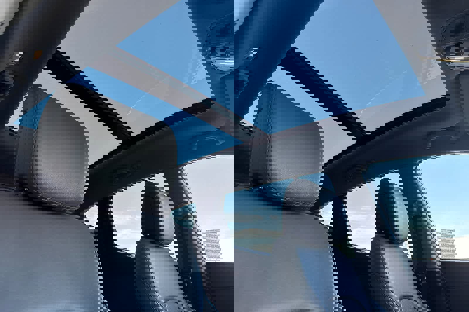 Used 2018 Hyundai Santa Fe Sport w/ Cargo Package image 16