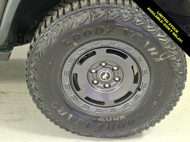 Used 2024 Ford Bronco Everglades AWD/4WD image 9