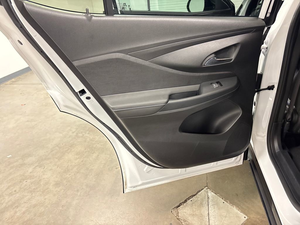 Used 2025 Buick Envista Sport Touring image 28