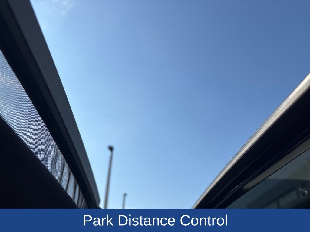 Used 2017 BMW 330i xDrive Wagon image 13