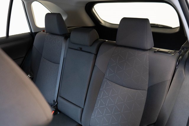 Used 2025 Toyota RAV4 XLE image 17