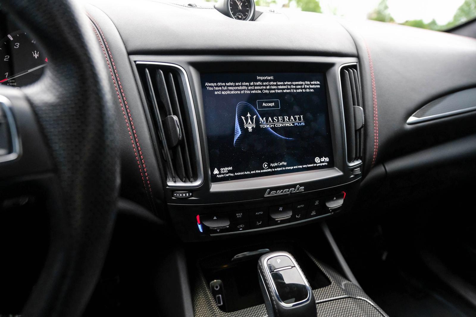 Used 2019 Maserati Levante S GranSport AWD/4WD image 30