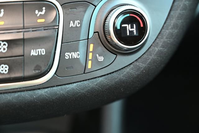 Used 2024 Chevrolet Malibu LT image 34