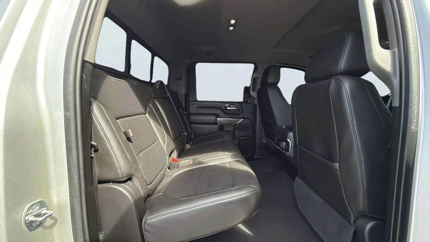 Used 2020 Chevrolet Silverado 2500 LTZ w/ LTZ Plus Package image 13