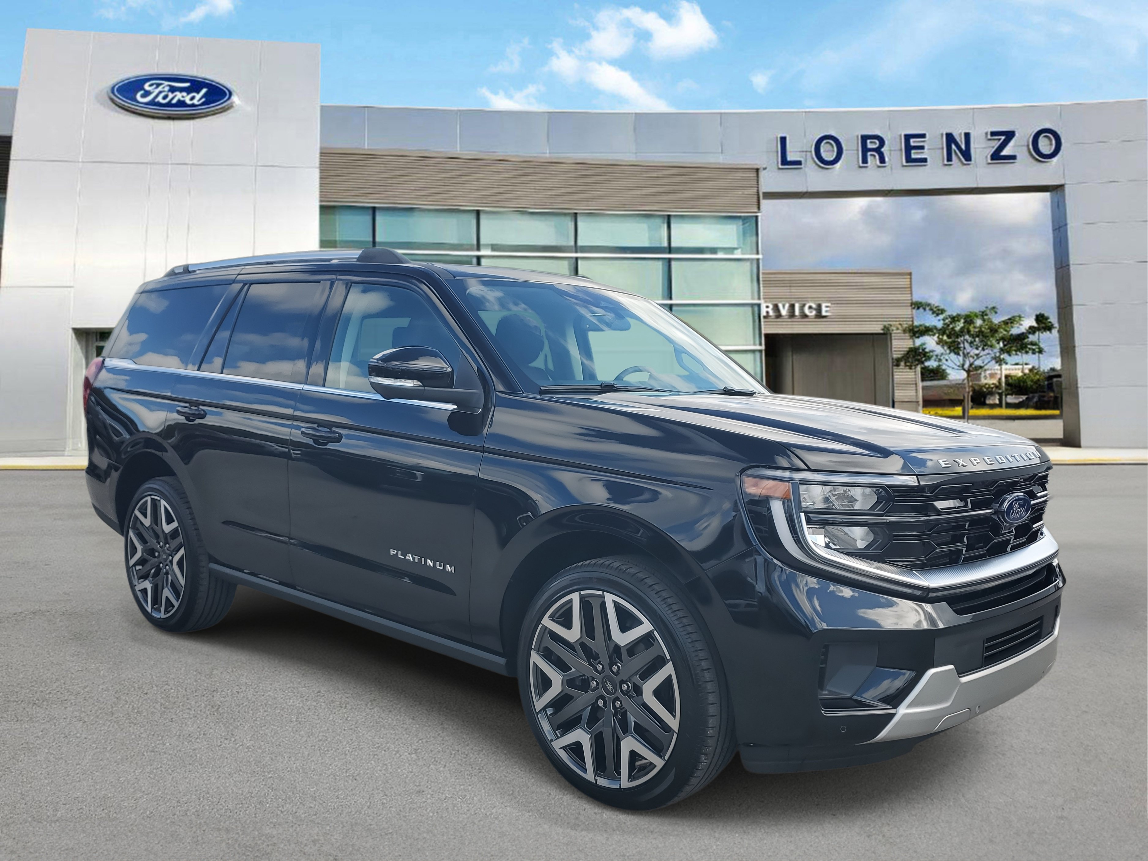 New 2026 Ford Expedition Platinum w/ Platinum Ultimate Package AWD/4WD image 3