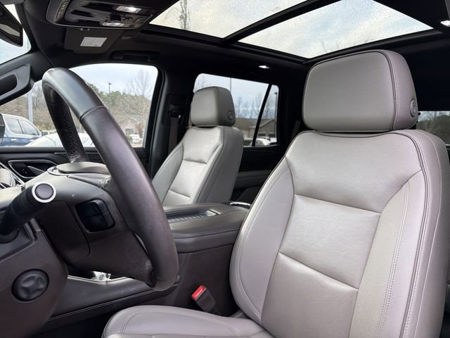 Used 2022 GMC Yukon SLT w/ SLT Premium Package image 17