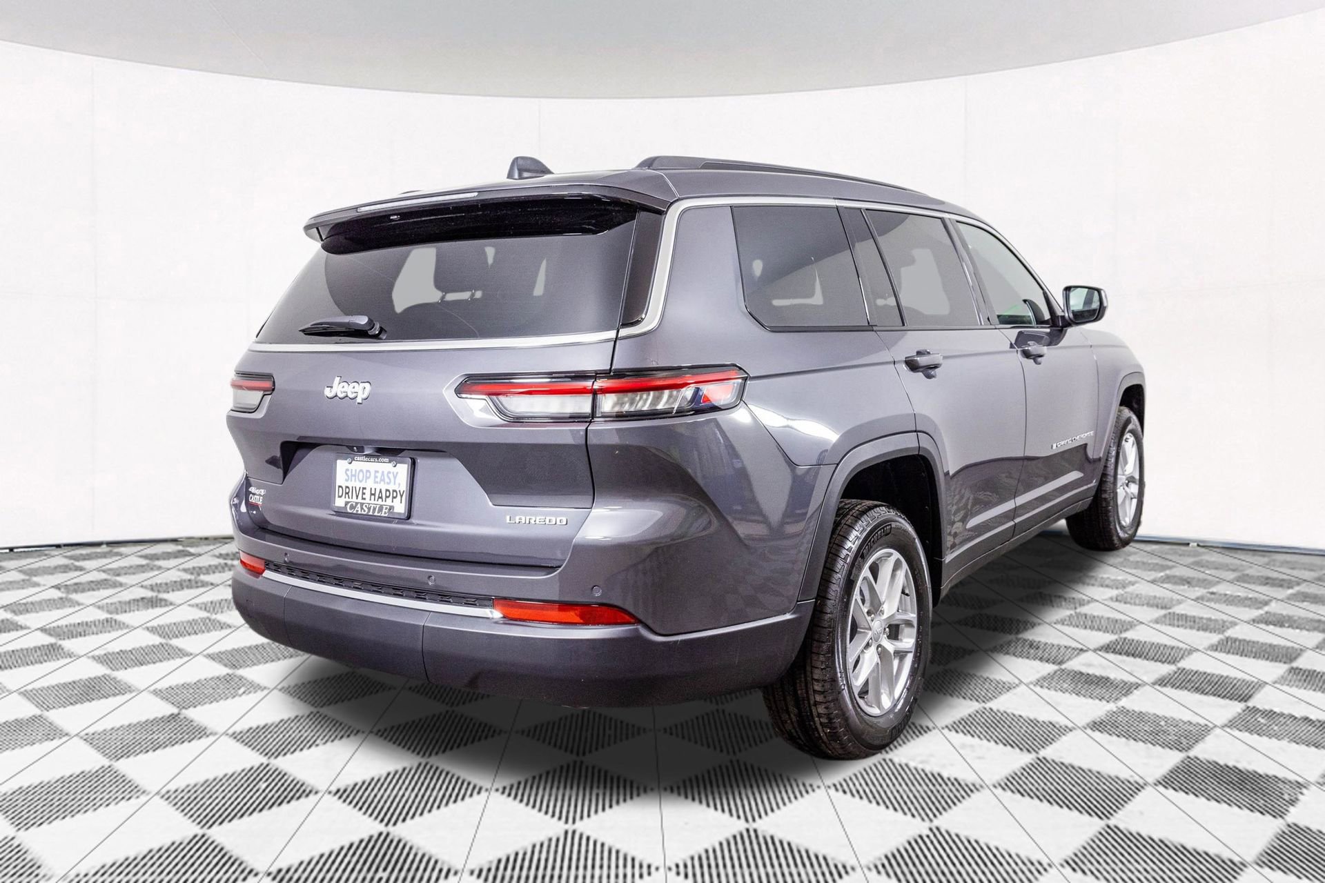 New 2025 Jeep Grand Cherokee L Laredo w/ Luxury Tech Group I image 8