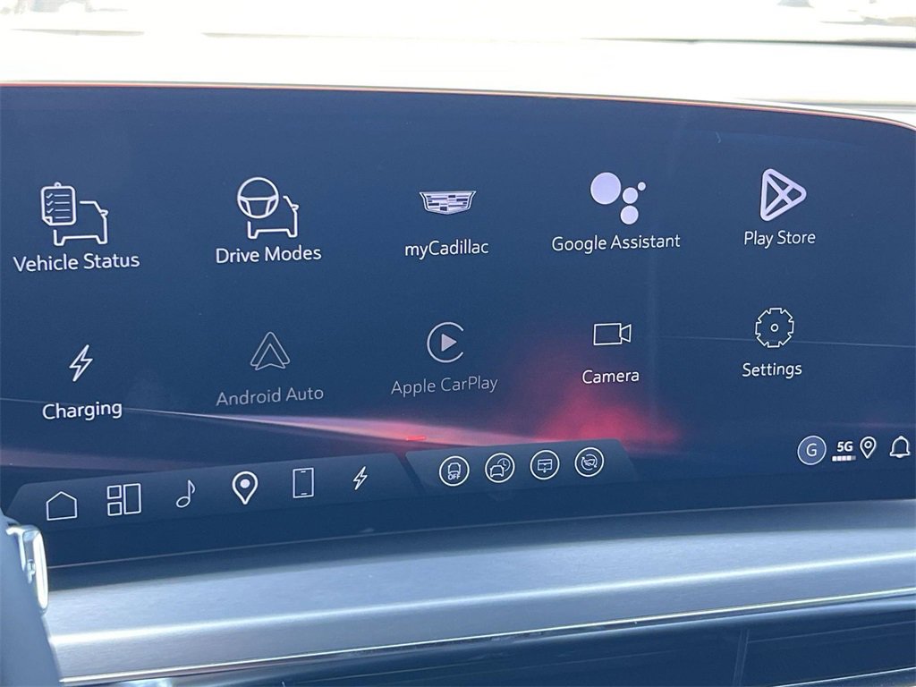 New 2026 Cadillac Lyriq V image 17