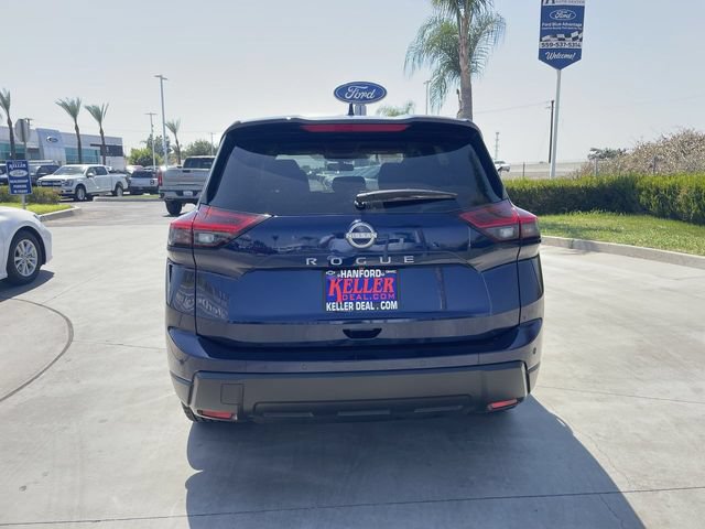 Used 2025 Nissan Rogue SV FWD image 7