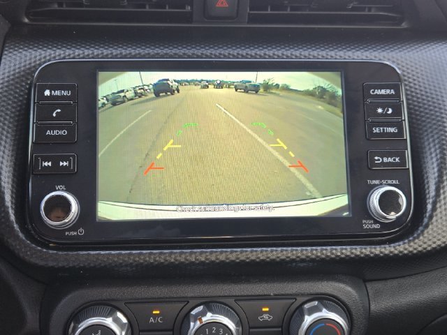 Used 2024 Nissan Kicks SV w/ Interior Electronics Package FWD image 19