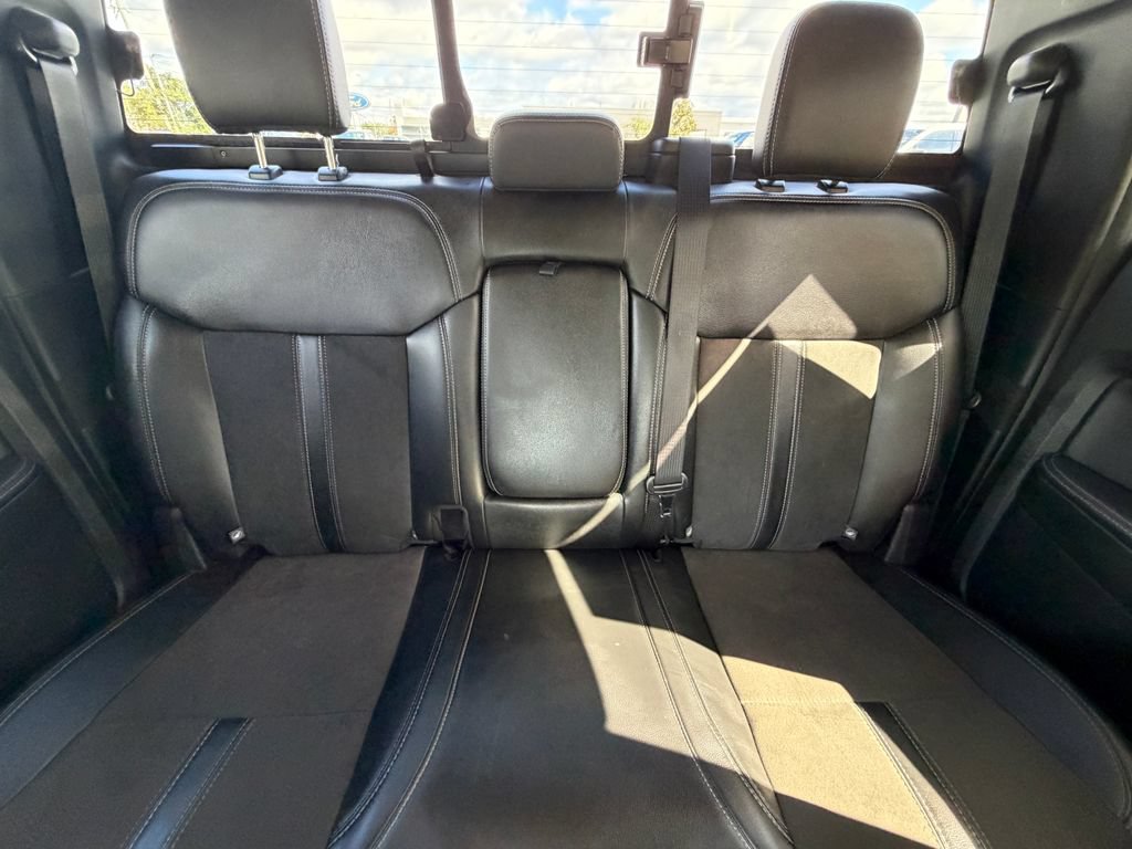 Used 2023 Ford Ranger Lariat w/ Tremor Off-Road Package AWD/4WD image 33