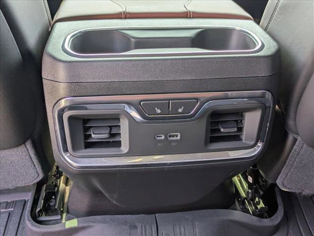 Used 2026 GMC Sierra 1500 Denali Ultimate AWD/4WD image 16