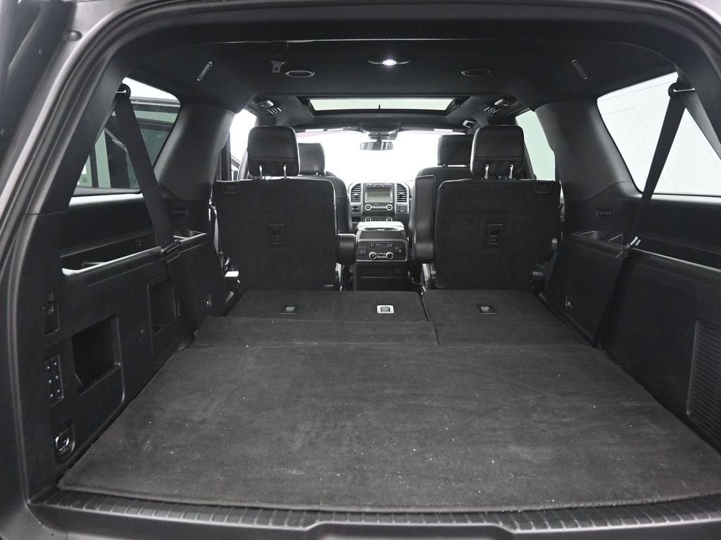 Used 2020 Ford Expedition Max XLT w/ Equipment Group 202A image 23
