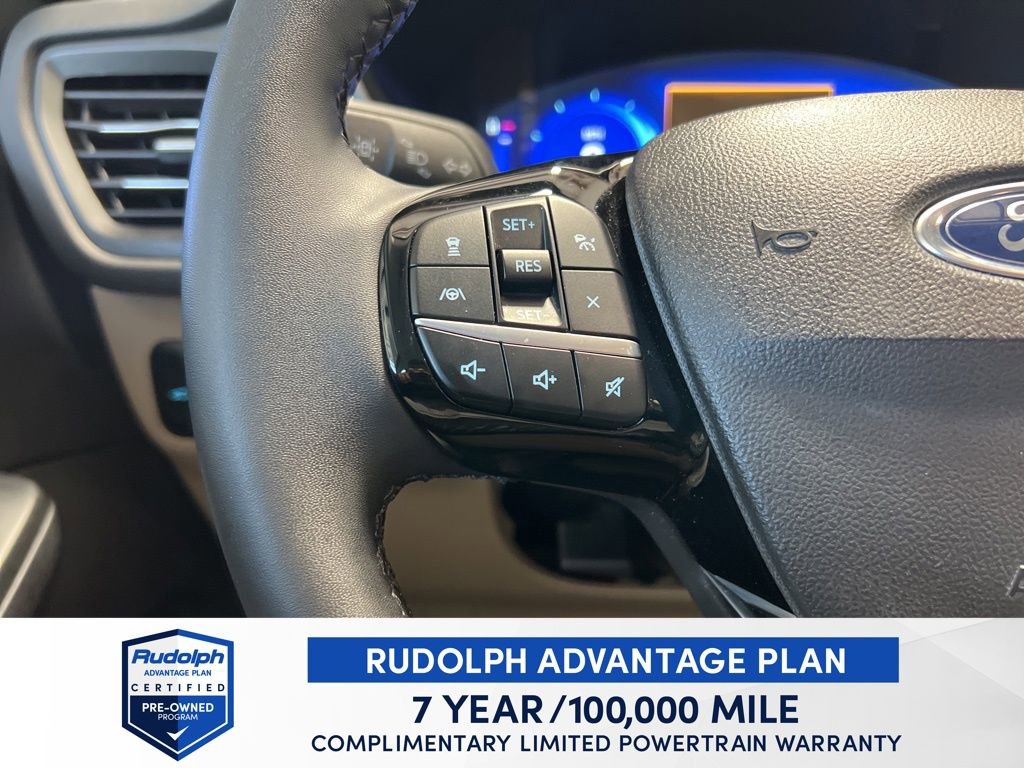 Used 2022 Ford Escape SEL w/ Technology Package FWD image 30